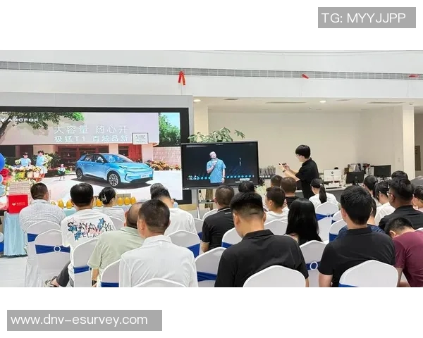 T1赛事直播全程回顾与精彩瞬间解说 让你不错过每一场激情对决