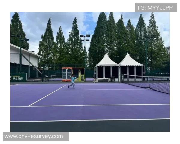 中场休息时光：如何充分利用短暂间歇恢复状态提升比赛表现